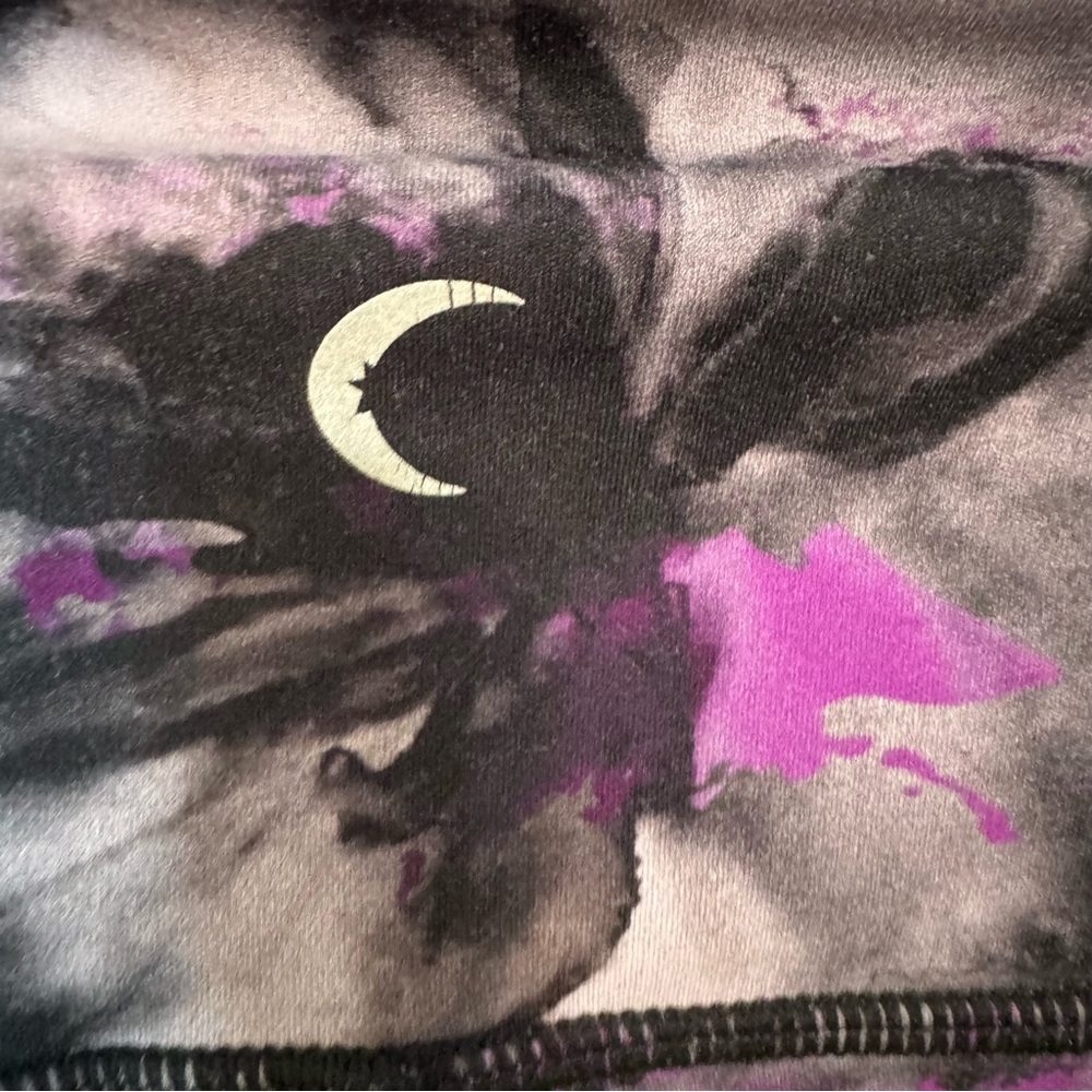Zyia Purple Black Floral Watercolor Soft n Snug Hi-Rise Leggings Size 2 - Picture 8 of 10